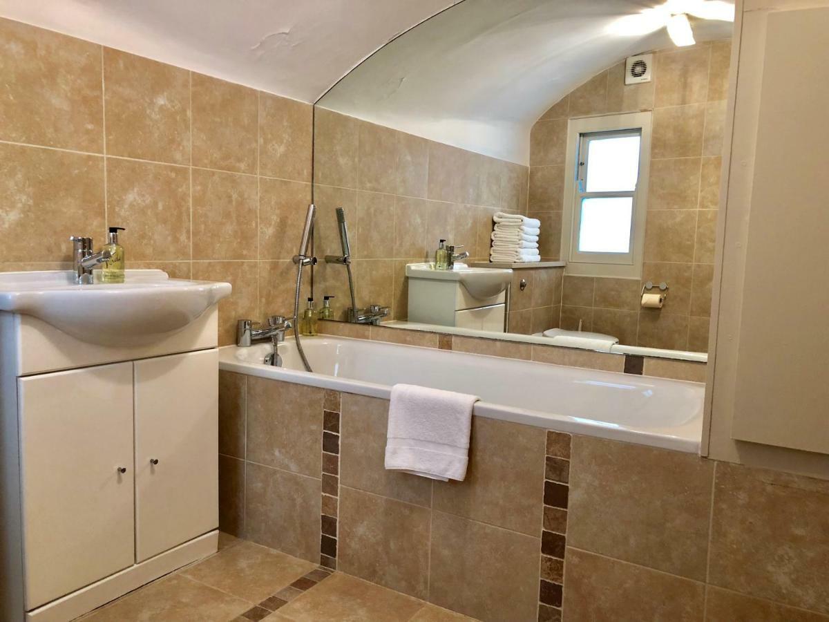 לונדון Victoria Station Apartment מראה חיצוני תמונה